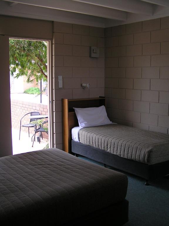 Dongara Old Mill Motel Kamer foto