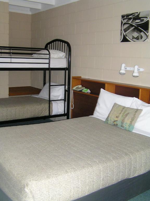 Dongara Old Mill Motel Kamer foto