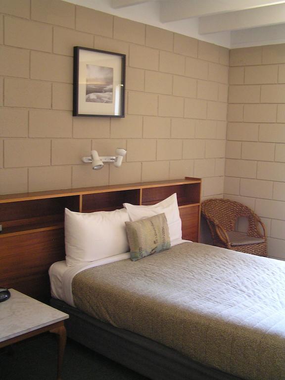 Dongara Old Mill Motel Kamer foto