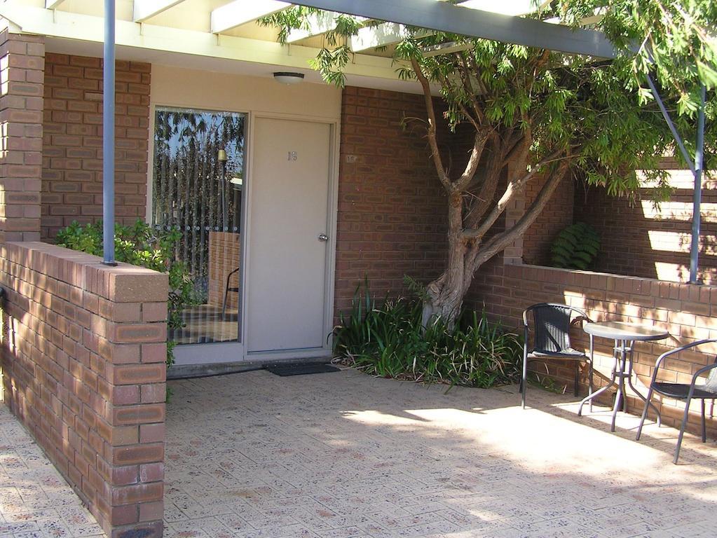 Dongara Old Mill Motel Kamer foto
