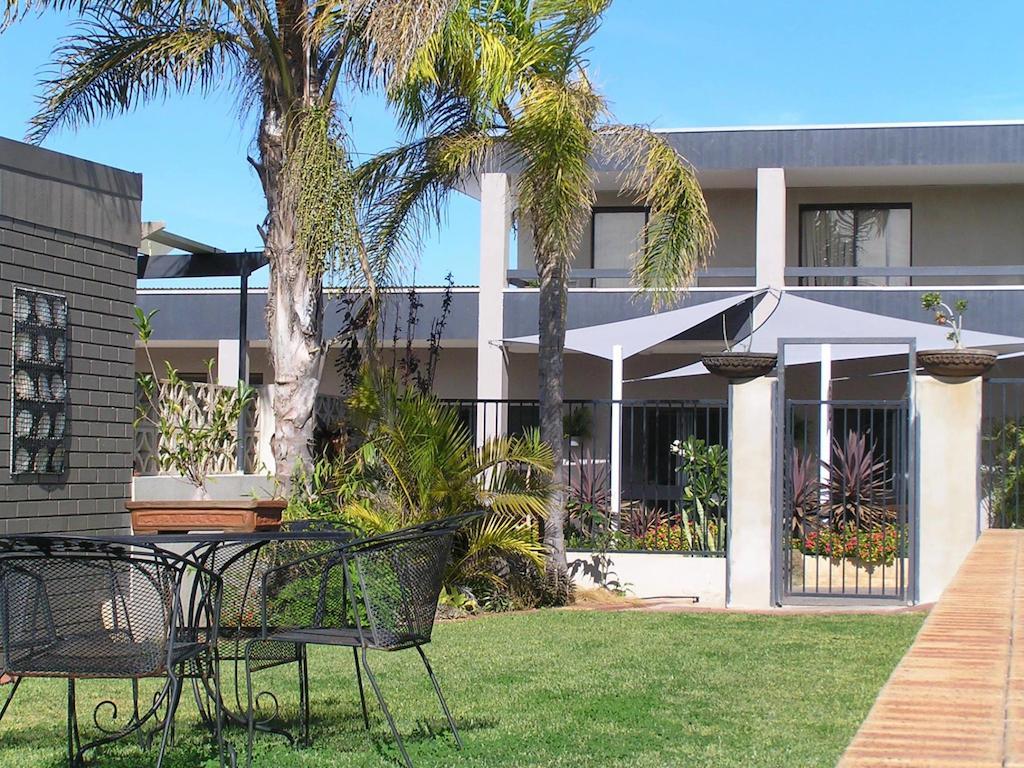 Dongara Old Mill Motel Buitenkant foto